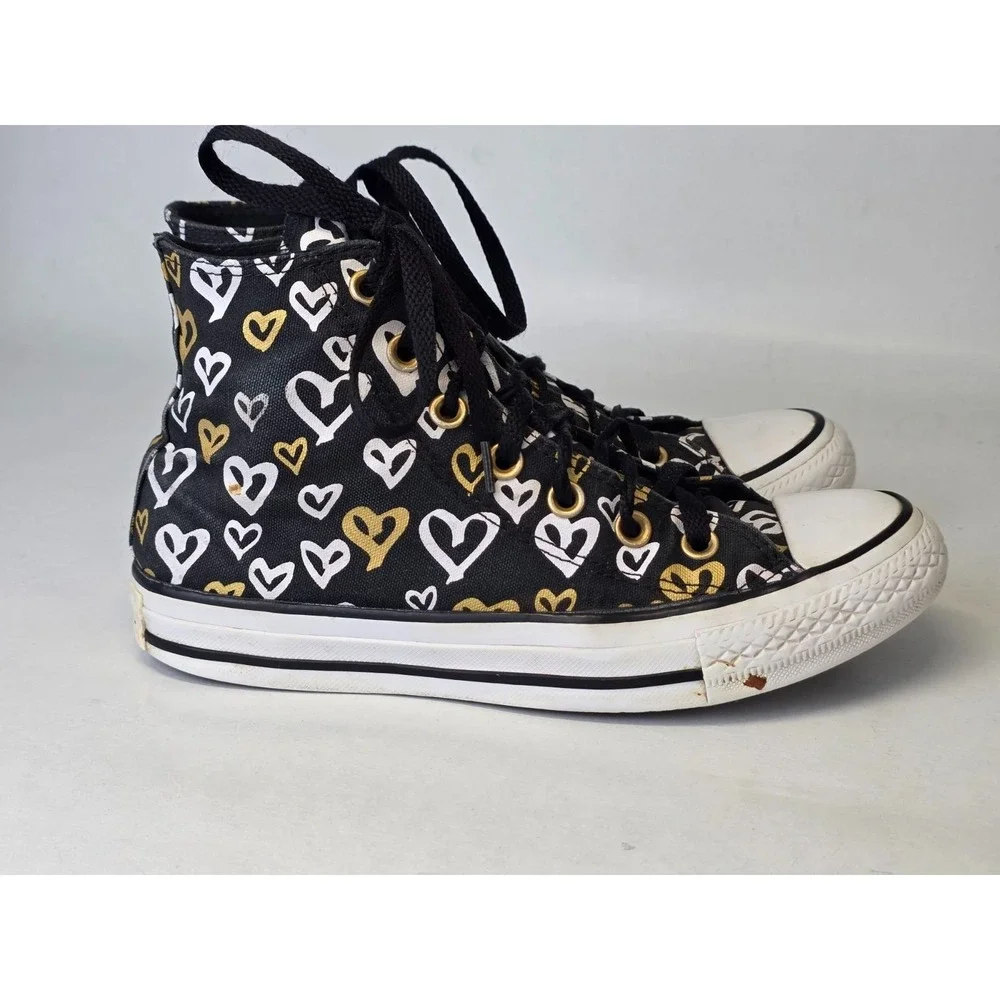 Converse All Star Chuck Taylor Sneakers Women's Size 7 Black White Heart Shoes